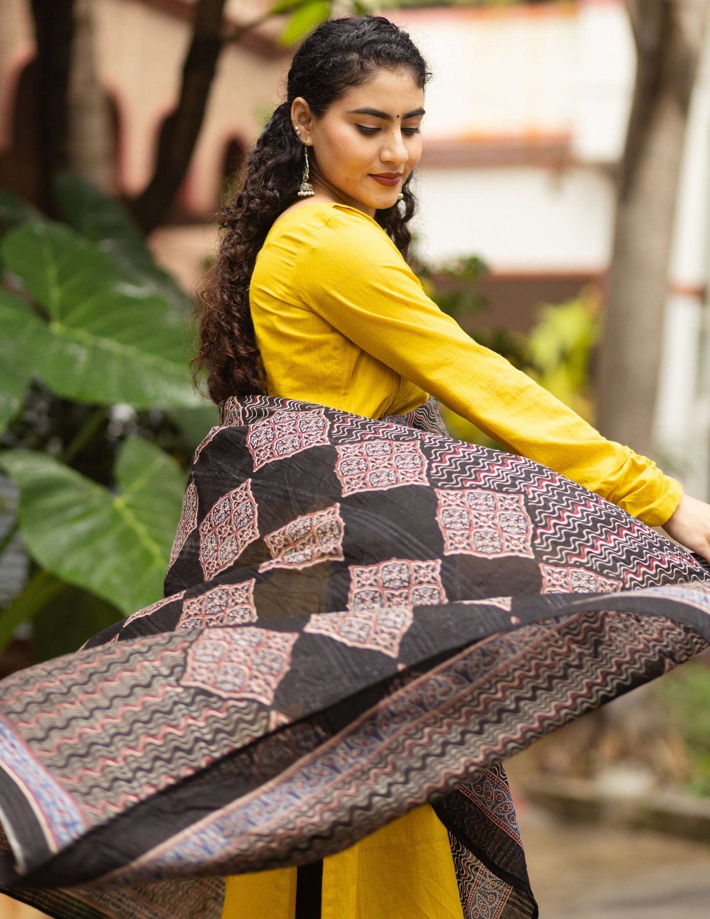 Haridra : Kurti & dupatta - Regular