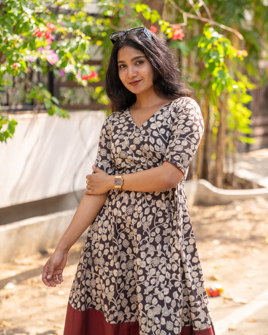 feeding dress, feeding friendly dress, nursing friendly cotton dress, feeding kurti, feeding friendly kurti, maternity friendly dress, cotton festive dress, festive cotton kurti, festive collection dress, south indian festive wear, traditional cotton dress, ethnic cotton kurti, indian wear for women, boho cotton dress, casual cotton floral dress, pure cotton floral kurti, breathable cotton summer dress, soft cotton floral frock, cotton ikat frock, printed cotton kurti for women, cotton anarkali dress