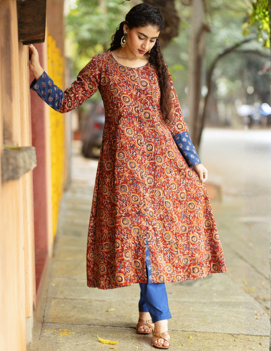 Roopa - Kalamkari Kurti - Feeding