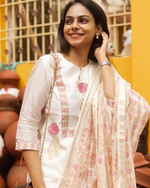 Load image into Gallery viewer, Shakti - Chanderi silk Salwar set
