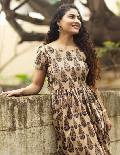 Lekha - Kalamkari Cotton Dress - Feeding
