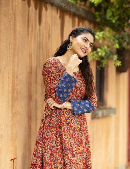 Roopa - Kalamkari Kurti - Feeding