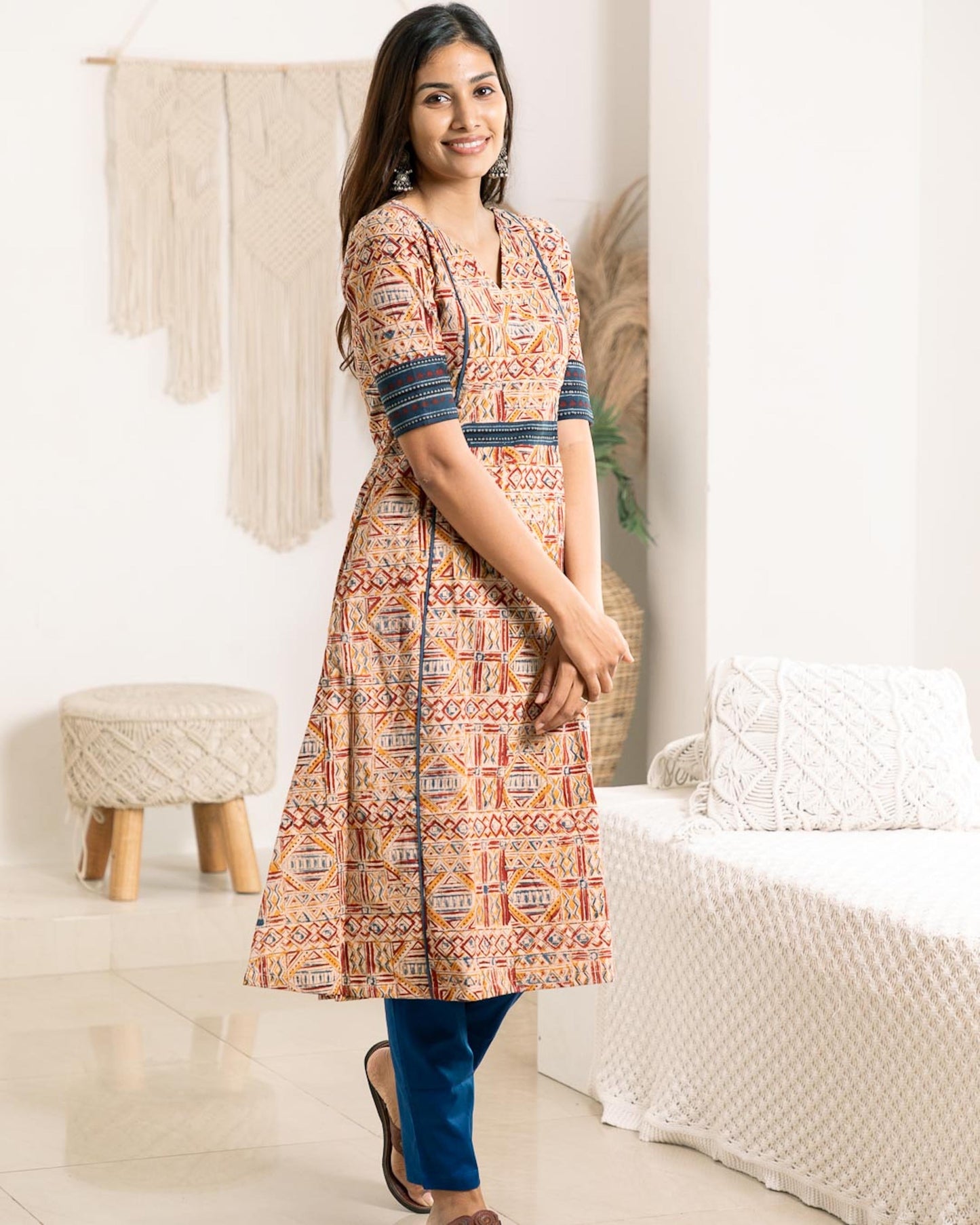 Tanvi - Regular