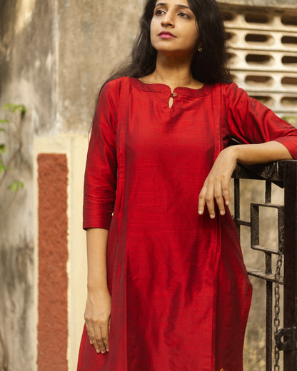 Arabhi - Raw Silk Feeding Kurti Set
