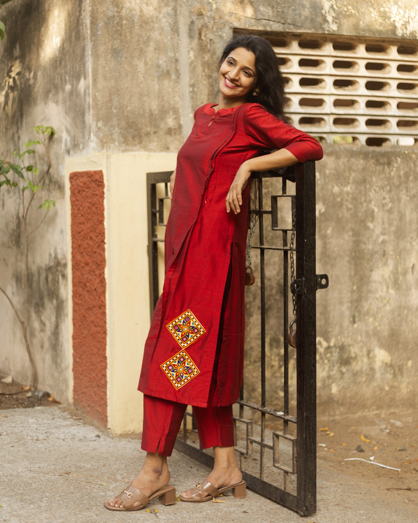 Arabhi - Raw Silk Feeding Kurti Set