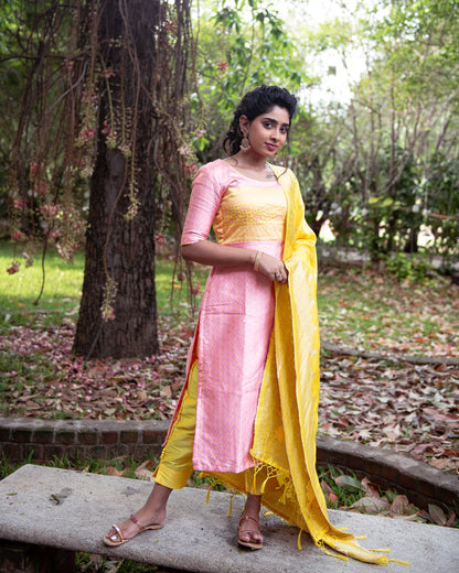 Kaamya – Silk Set without Dupatta