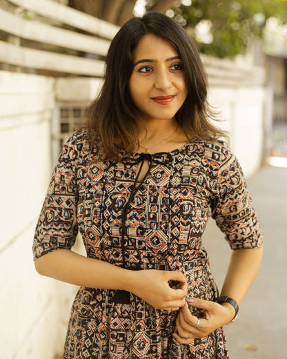 Black Pearl - Kalamkari Regular Dress / Kurti