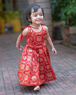 Load image into Gallery viewer, Arushi Mini - Festive
