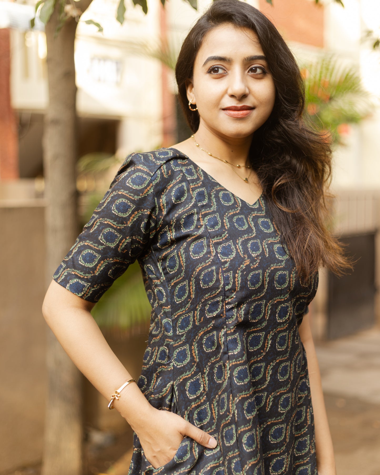Desh - Feeding / Regular Dress
