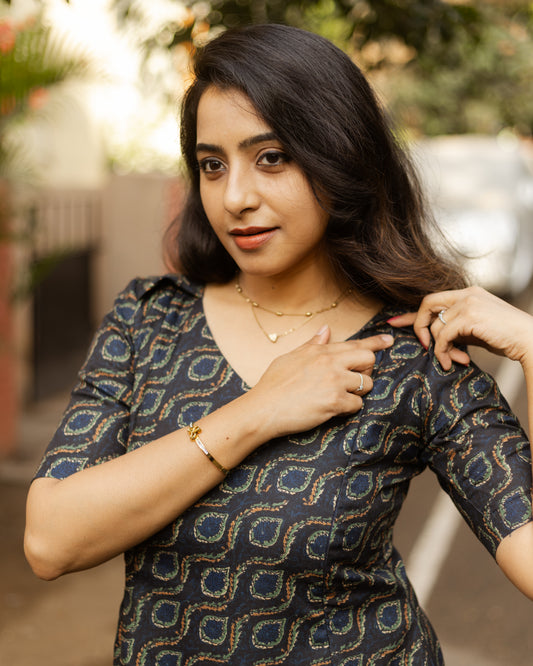 Desh - Feeding / Regular Dress