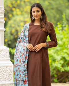 Dhaanya - Nursing Festive Silk Kurti set & Dupatta