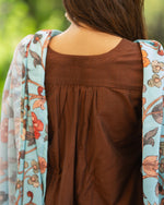 Load image into Gallery viewer, Dhaanya - Nursing Festive Silk Kurti set &amp; Dupatta
