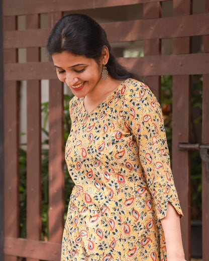 Gita - Kalamkari Kurti - Feeding