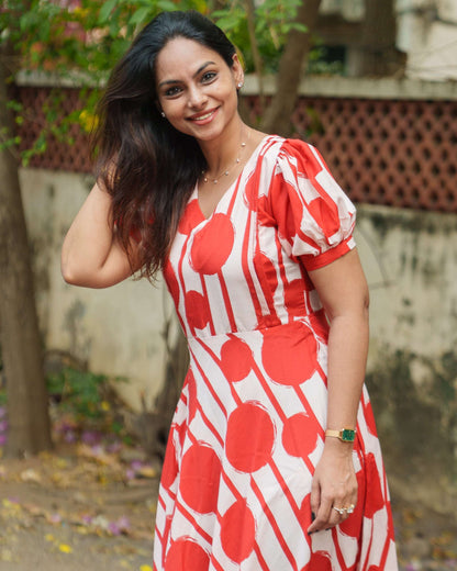 Isha - Summer Dress - Feeding