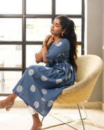 Load image into Gallery viewer, Neela- kurti/ Dress
