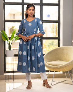 Neela- kurti/ Dress