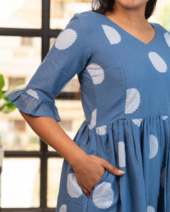 Neela- kurti/ Dress