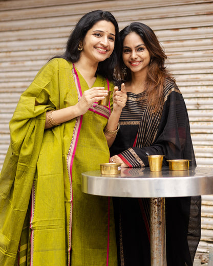 Nisha- Festive Feeding Set
