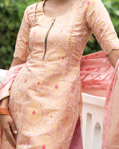 Pari - Festive Kurti / Salwar set - Feeding