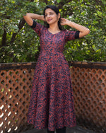 Load image into Gallery viewer, Ranjani - Cotton Nursing Kurti / Dress
