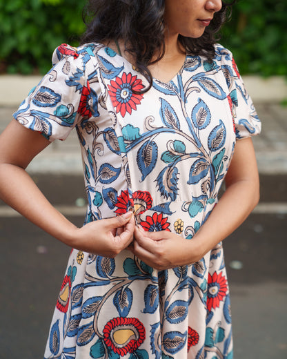 Riya - Summer Dress - Feeding