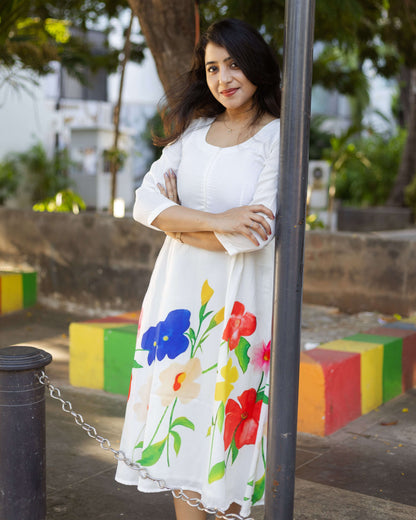 Secret Garden - Floral Feeding / Regular Dress