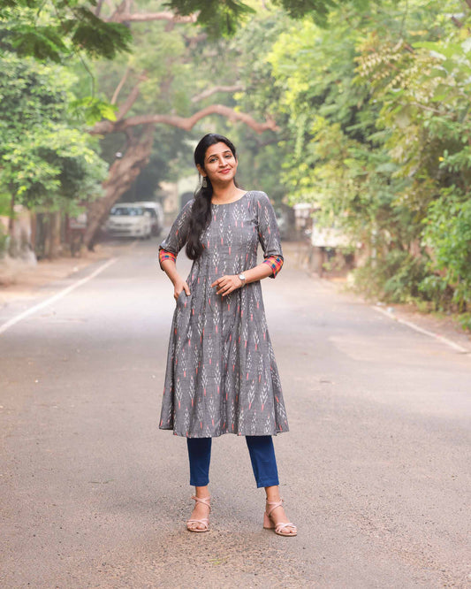Shakti - Grey Ikat Kurti - Feeding