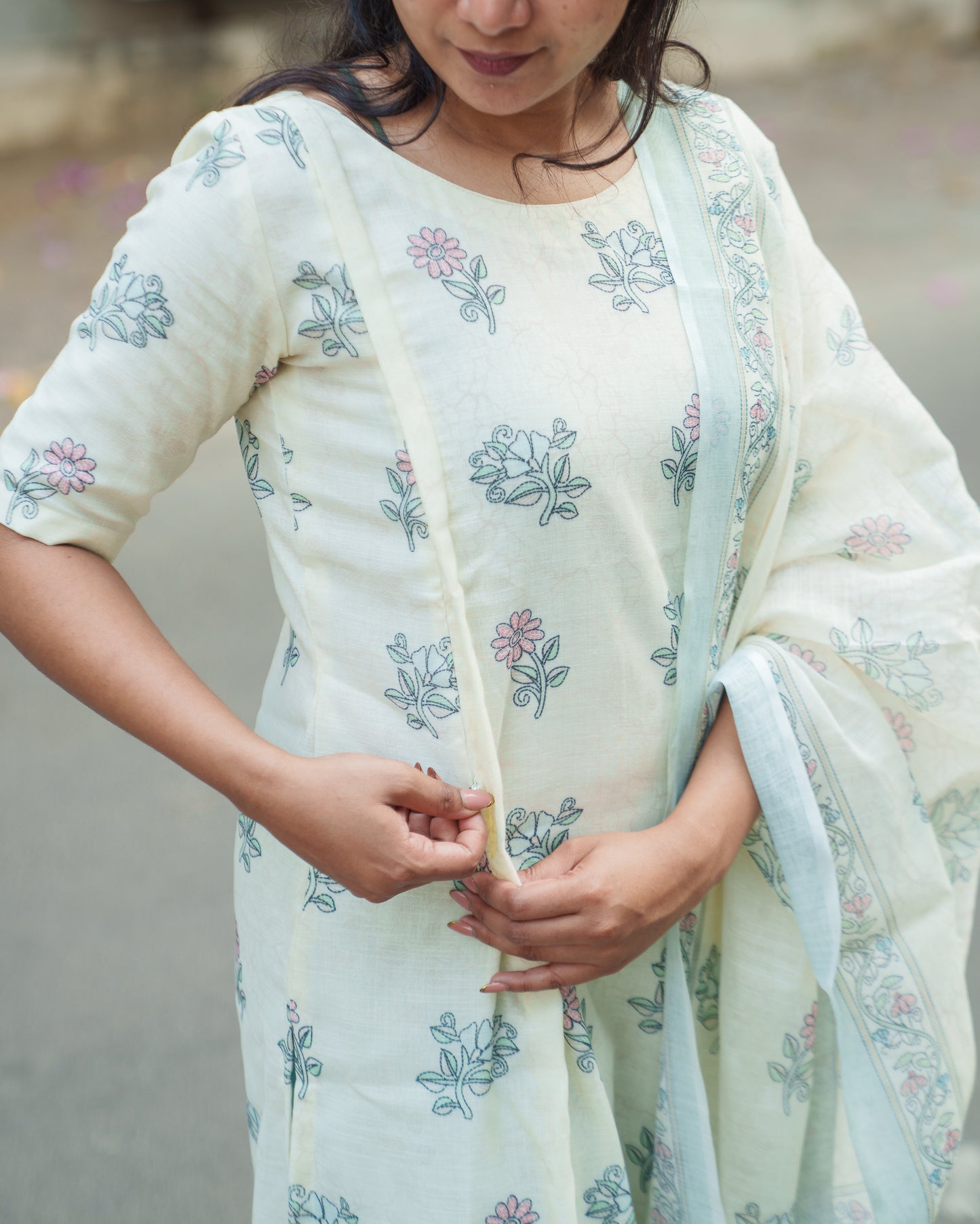 Siya Green - Kurti with Dupatta - Feeding