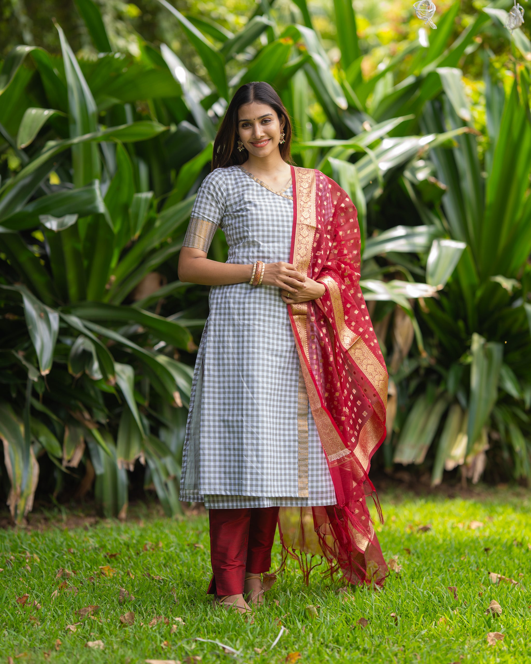 Vidya - Nursing Festive Kurti set with Dupatta