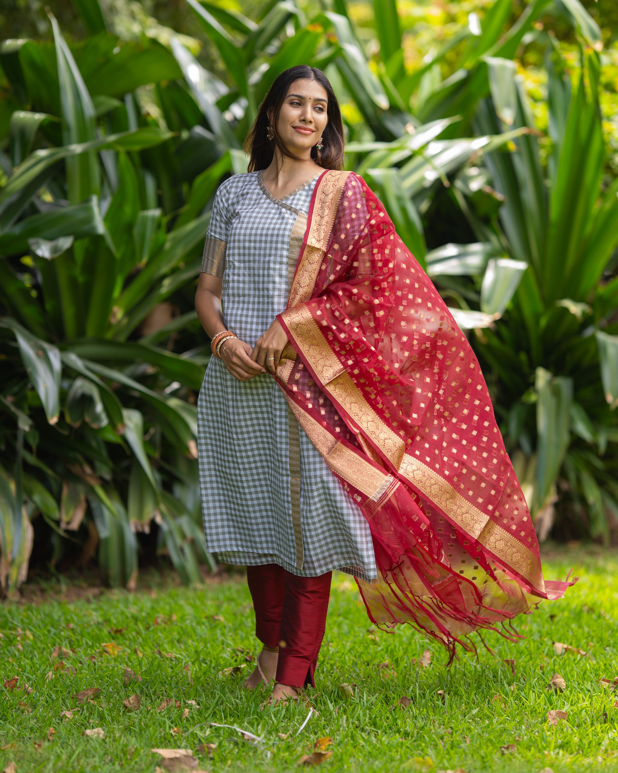 Vidya - Nursing Festive Kurti set with Dupatta