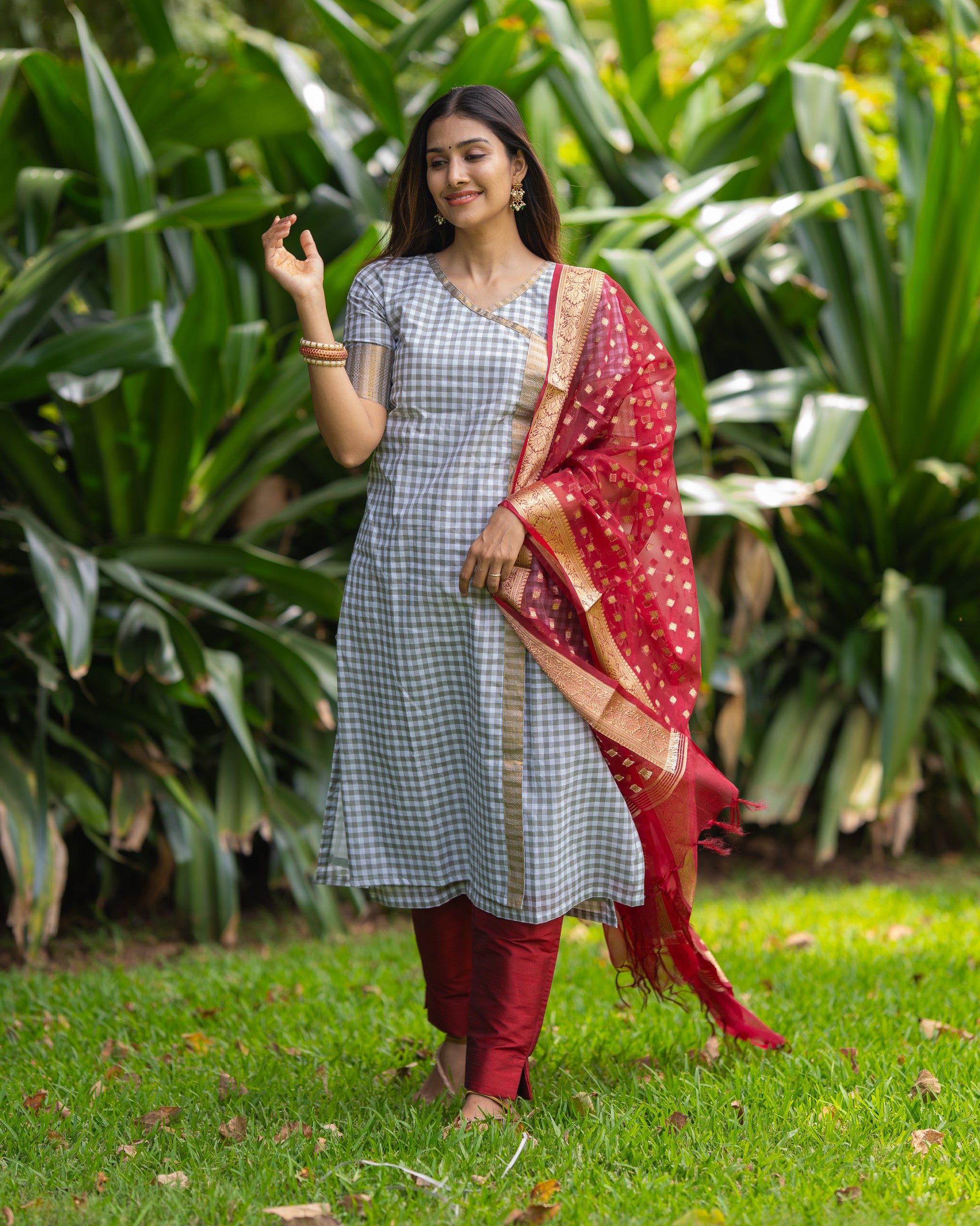 Vidya - Nursing Festive Kurti set with Dupatta