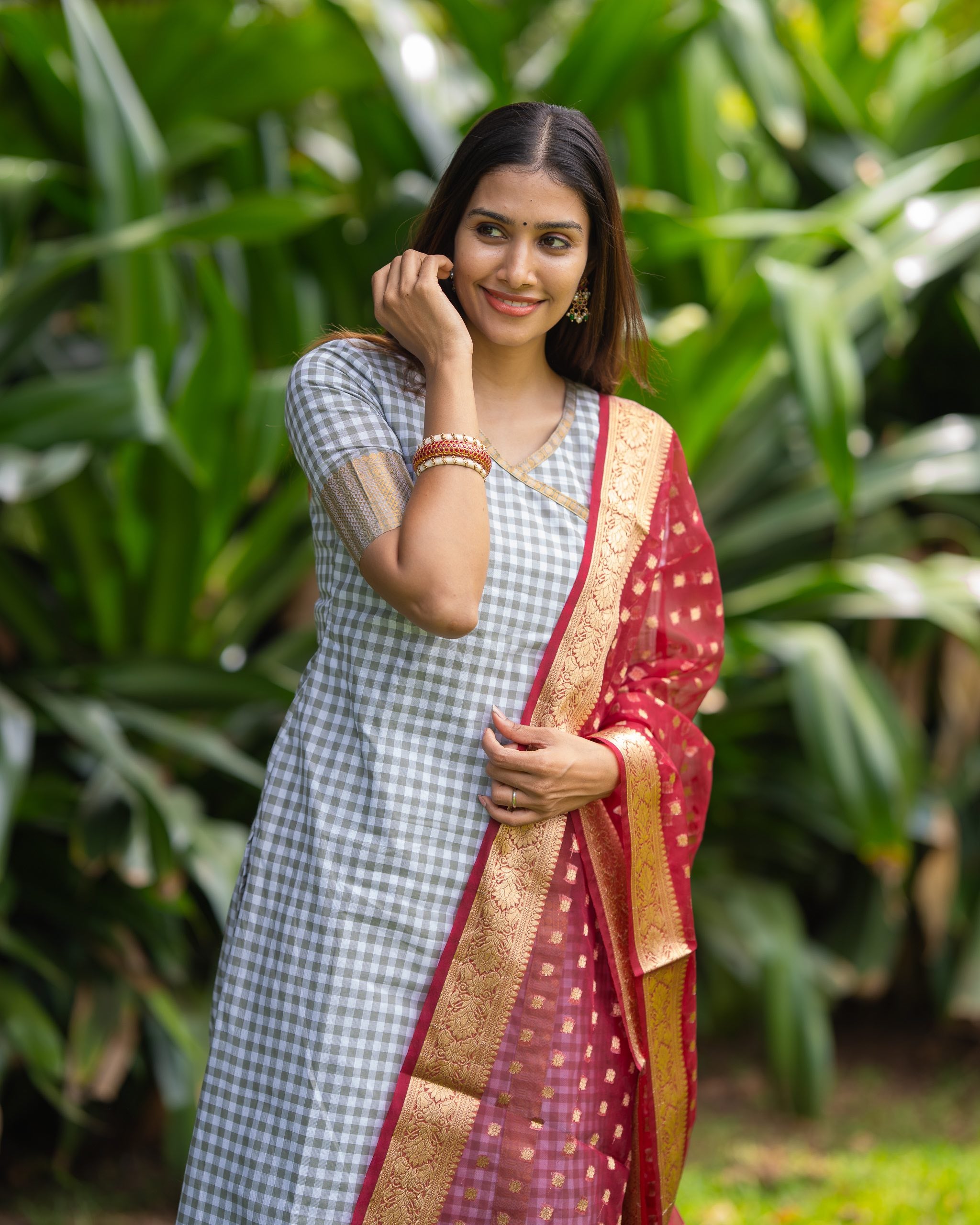 Vidya - Festive Kurti set with Dupatta