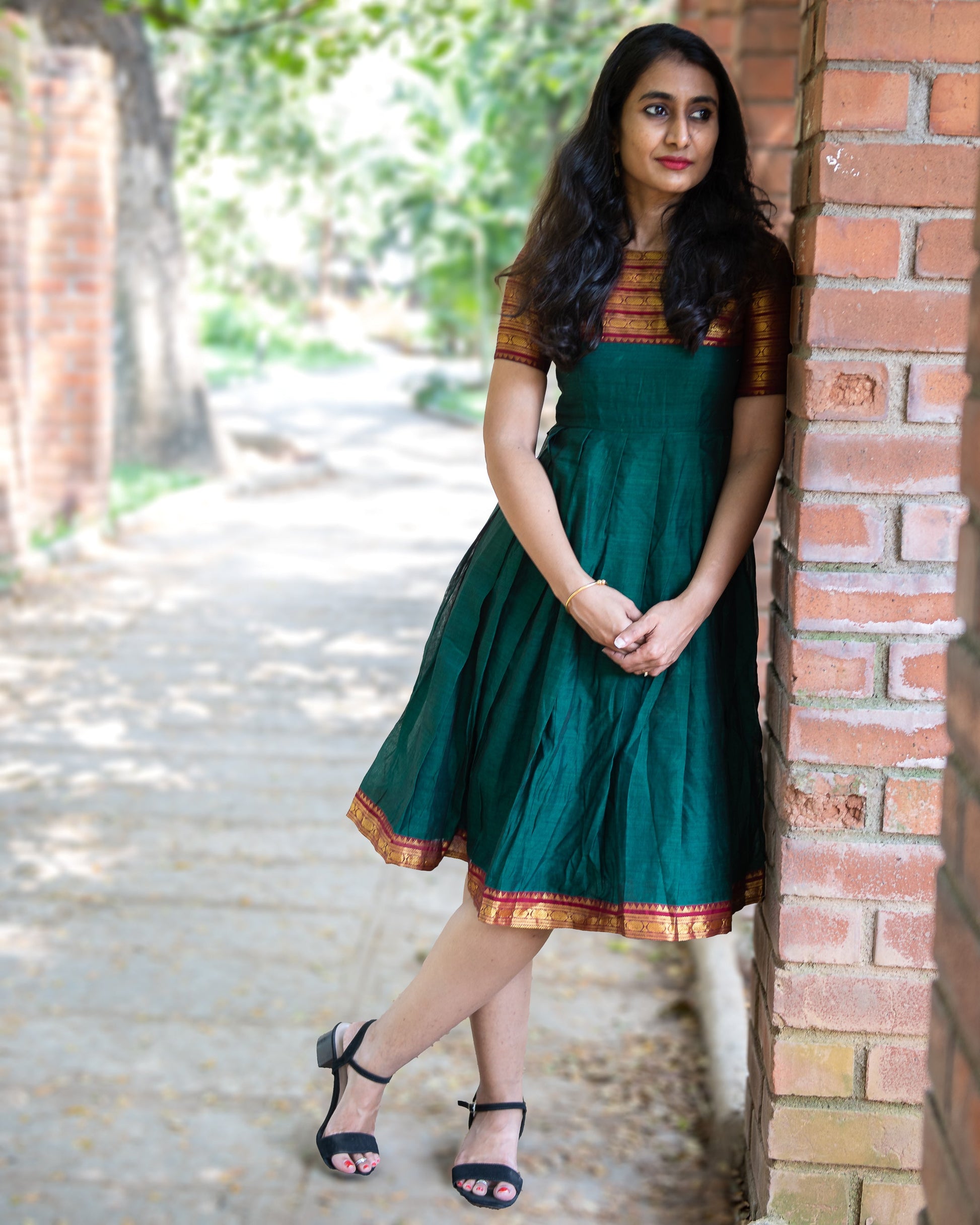 narayanpet dress,silk cotton dress,cotton dress,dress with zari,customise option,silk dress,ethnic wear,indian wear,traditional wear,indian dress,pleated dress,short sleeve dress,knee length dress,full length dress,festive wear